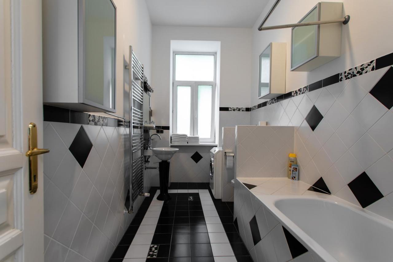 3-Bedroom Apartment In Central فيينا المظهر الخارجي الصورة